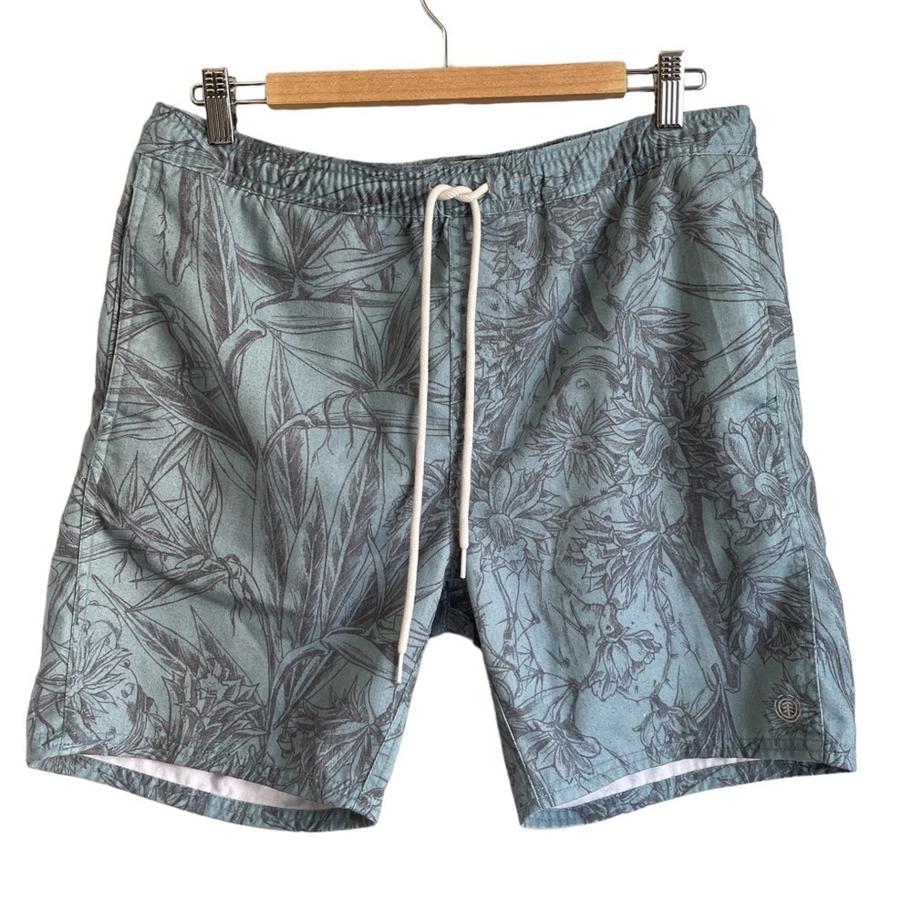 Element mens shirt size medium pattern printed summer or swim very stylish